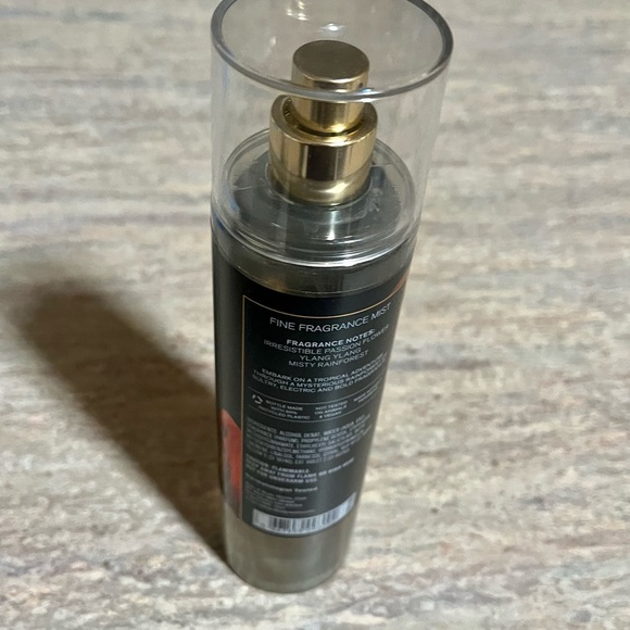 Bath and Body Works Tropidelic Fragrance Mist - Picture 3 of 8